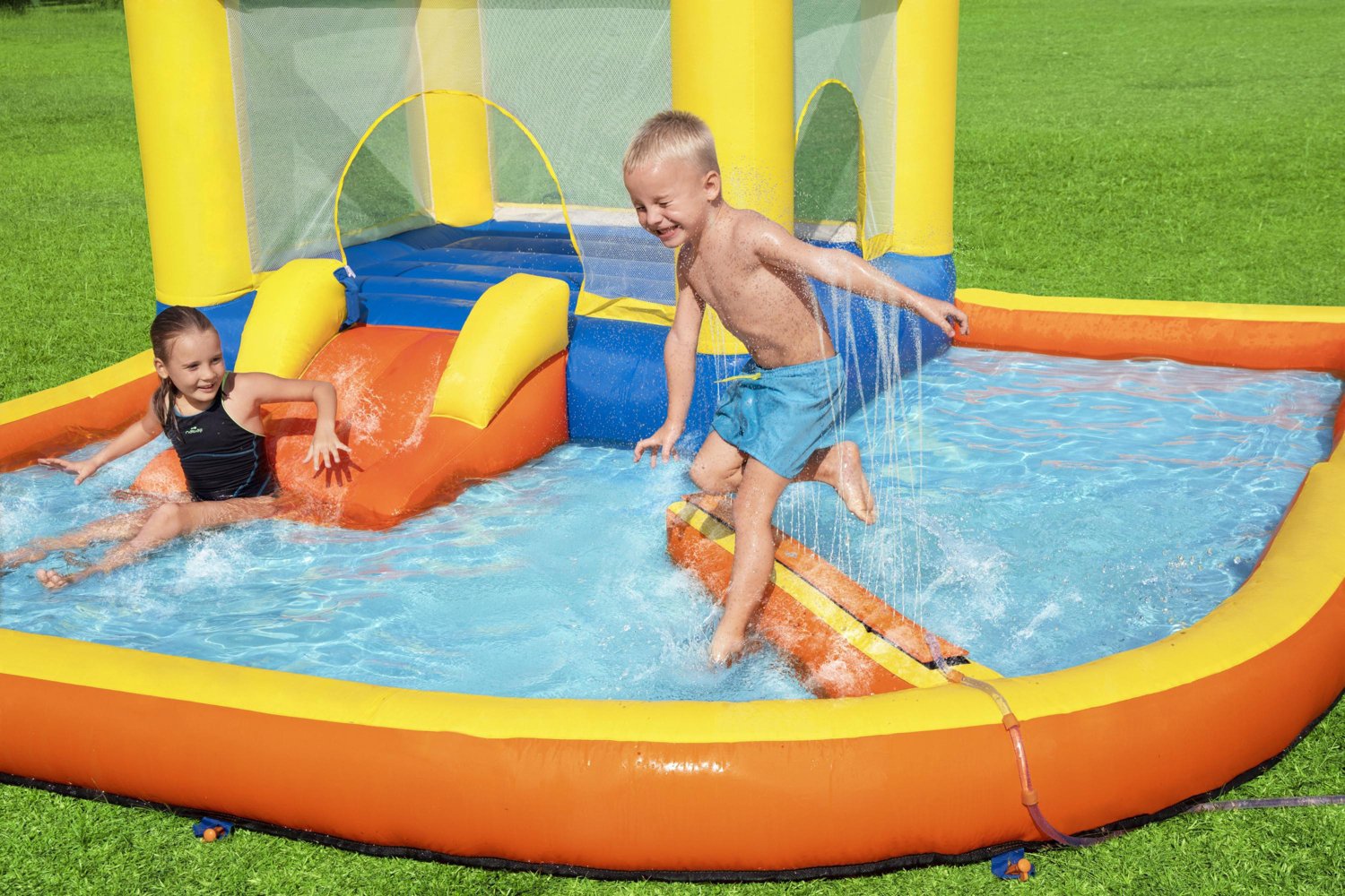 h2go inflatable water park