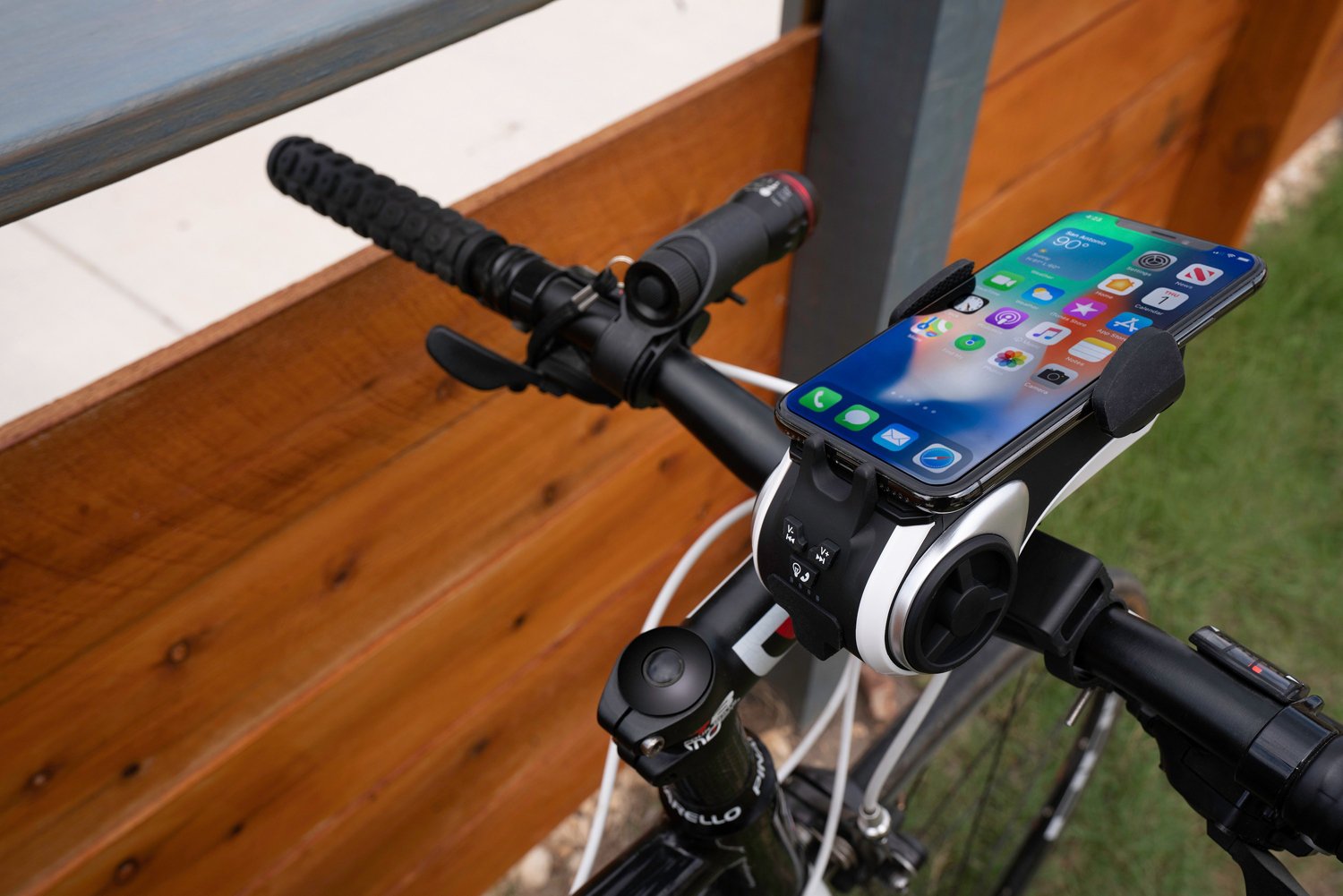 ECOXGEAR EcoBike Speaker, Lamp and Charger Academy