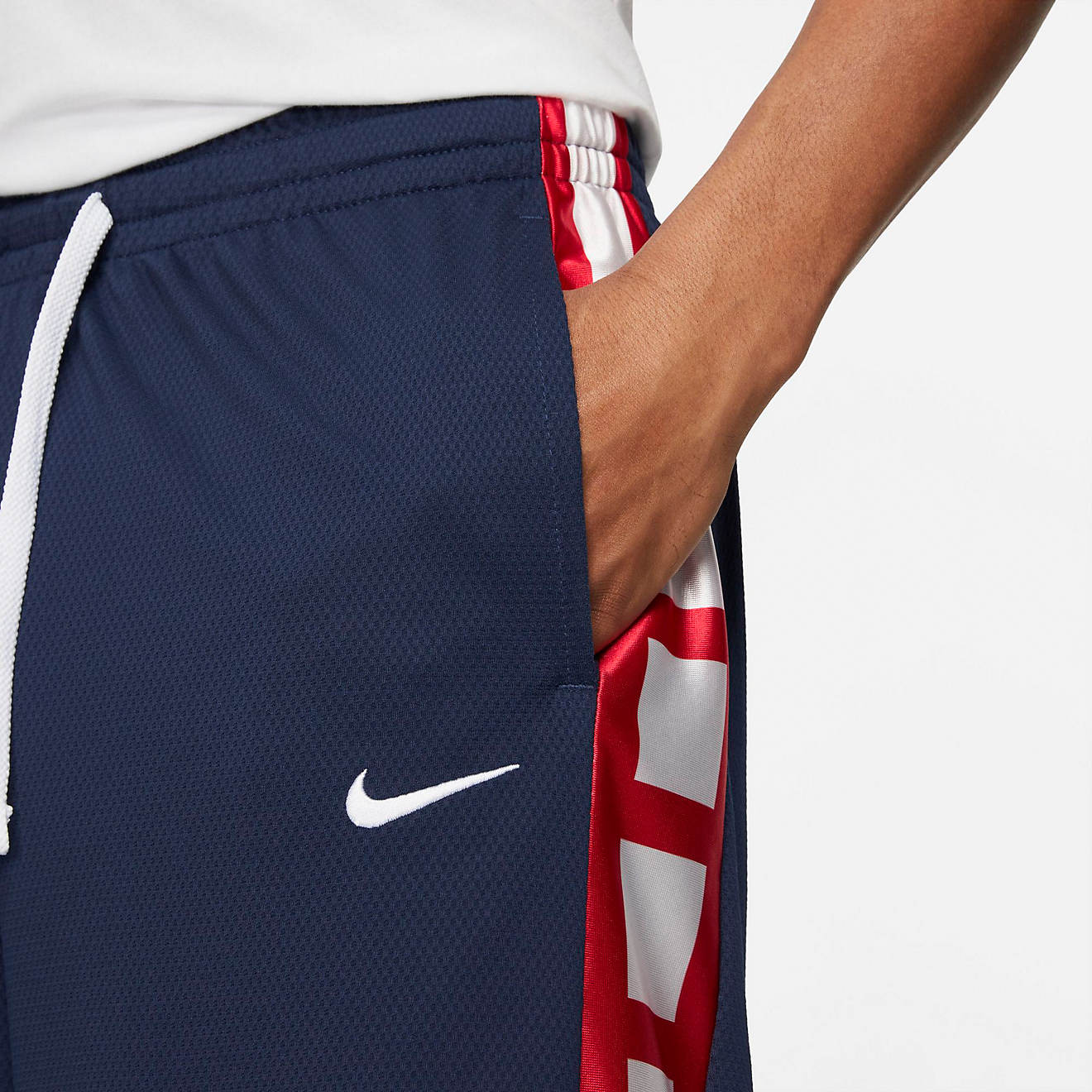 Nike Men's Dri-FIT Elite Stripe Basketball Shorts | Academy