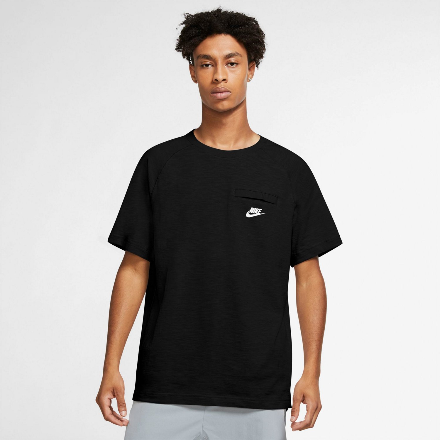 Nike Men’s Sportswear Modern Essentials Lightweight Tshirt Academy