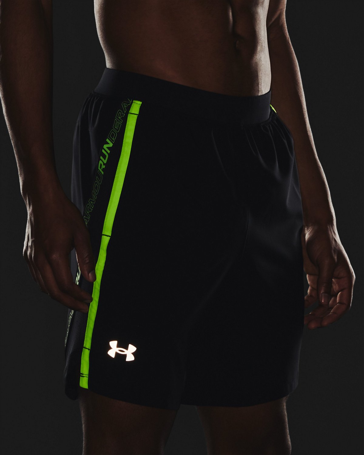 Under Armour Men's Launch Running Shorts 7 in Academy