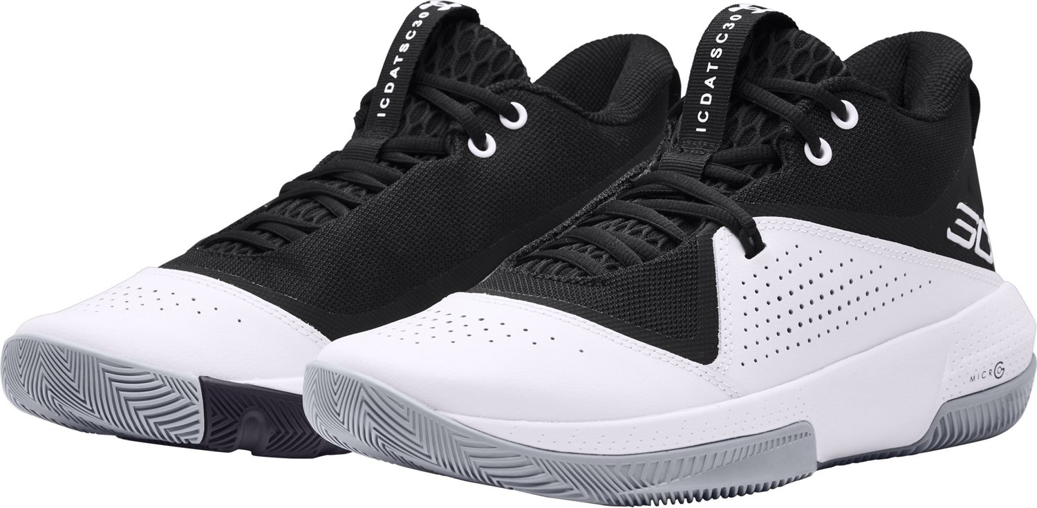 under armour curry 3zero 4