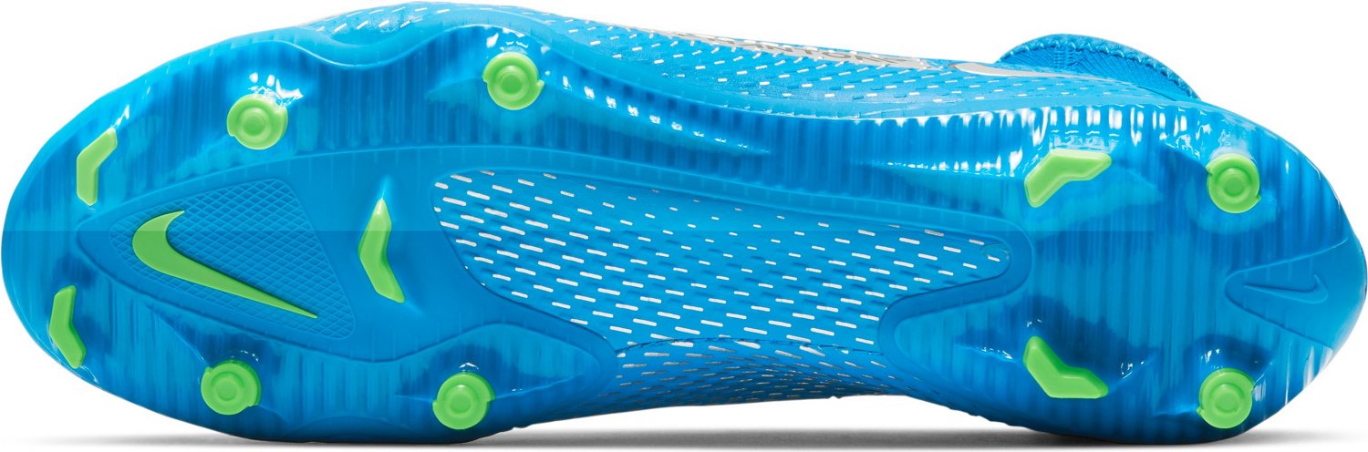 nike dynamic fit cleats