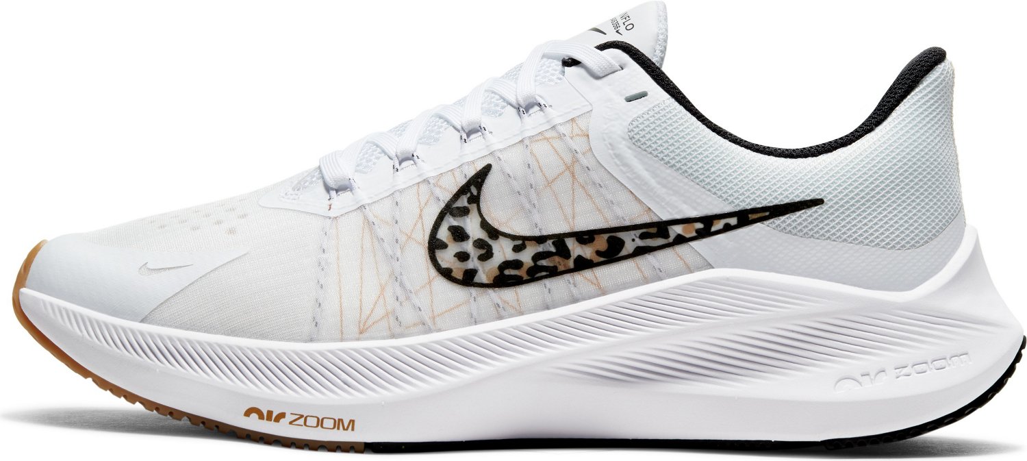 nike winflo 8 vs pegasus 38
