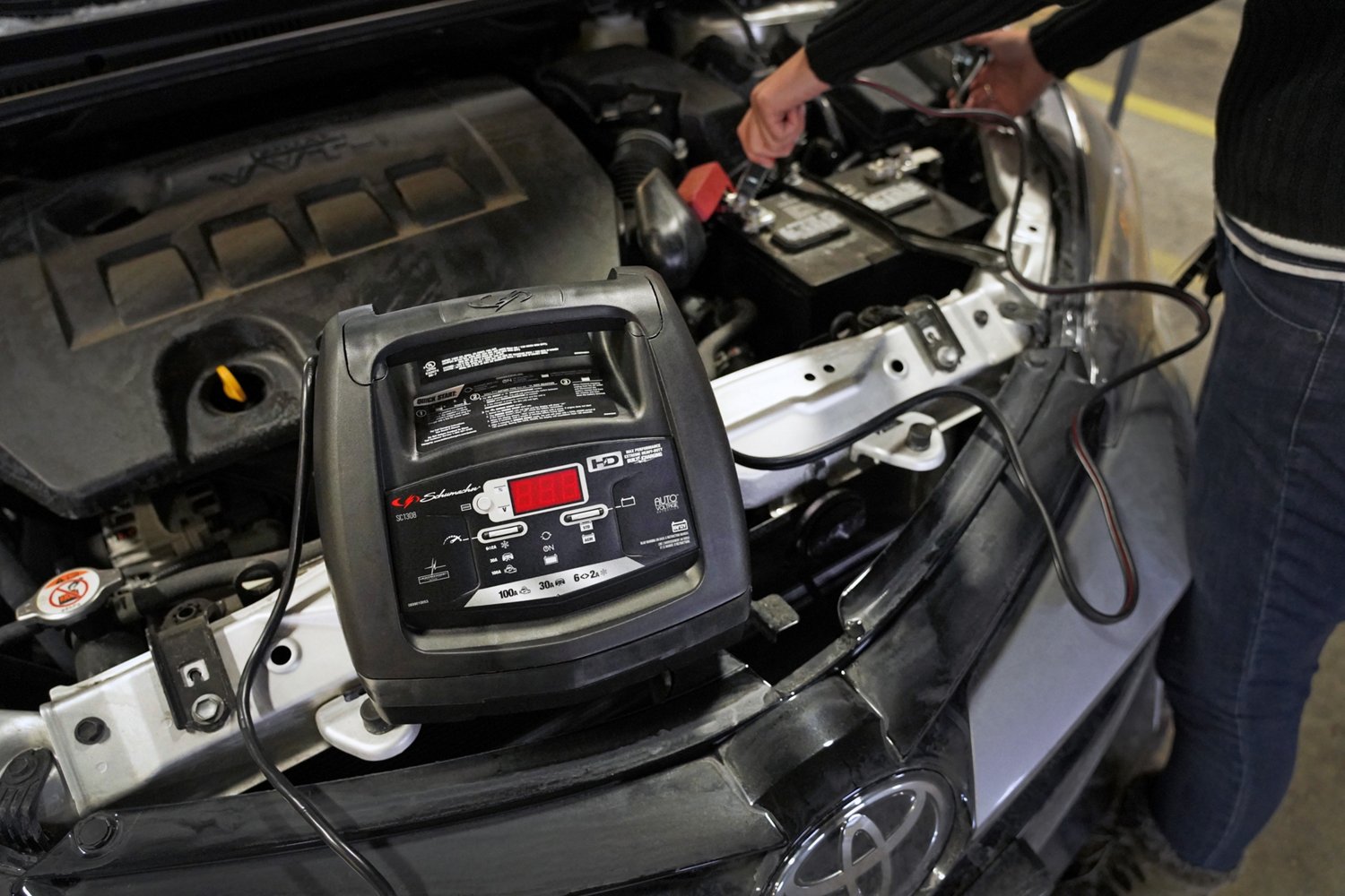 Schumacher Electric SC1308 100A 6V/12V Automatic Battery Charger | Academy