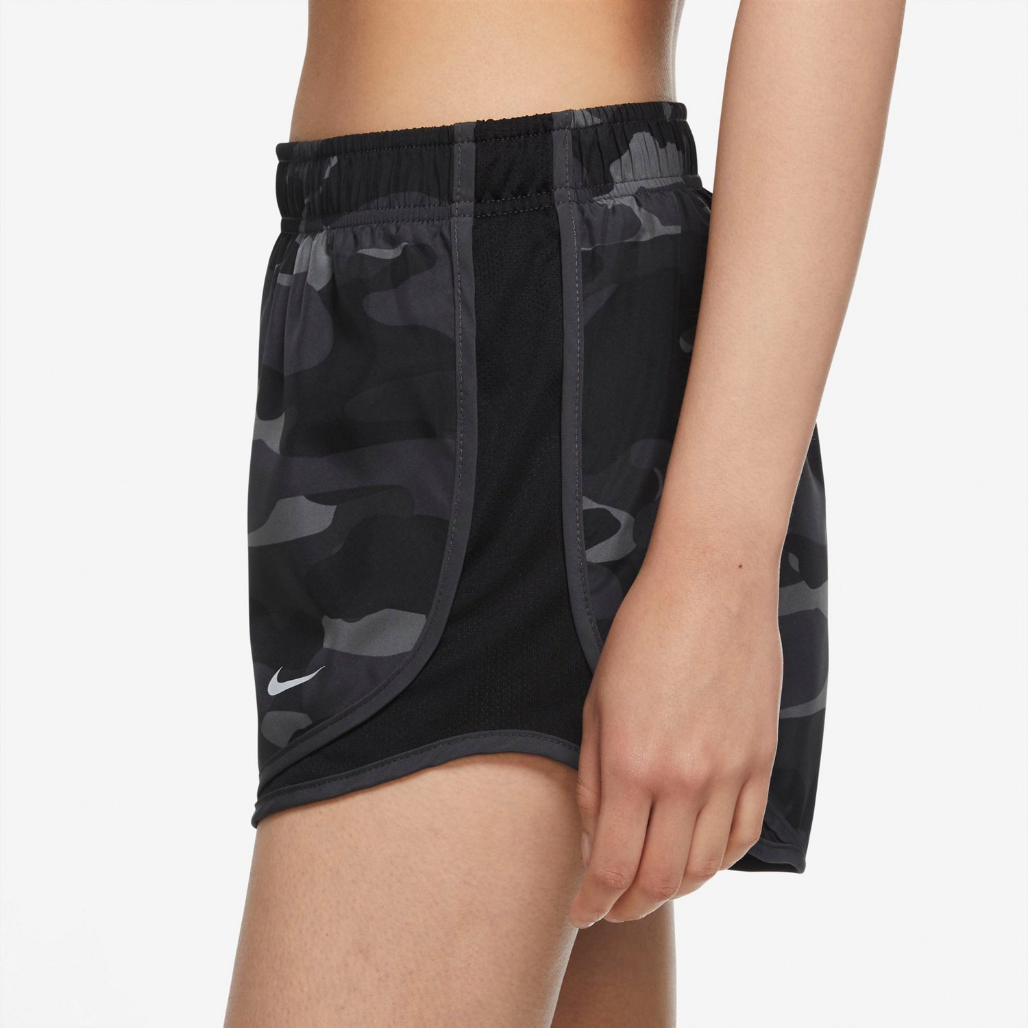 Nike Women's DriFIT Tempo Printed Running Shorts 3 in Academy