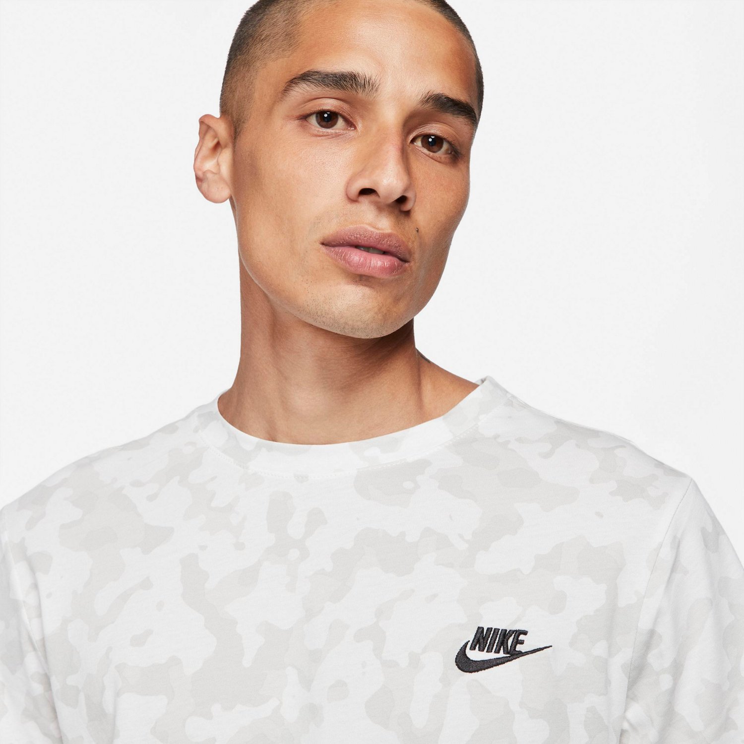 nike sportswear club camo