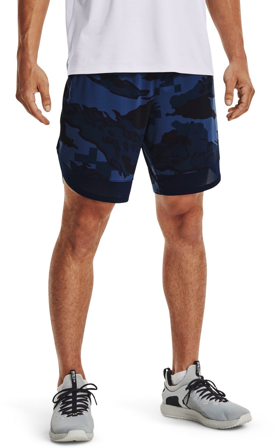 Under Armour Men's UA Train Stretch Camo Shorts 9 in Academy