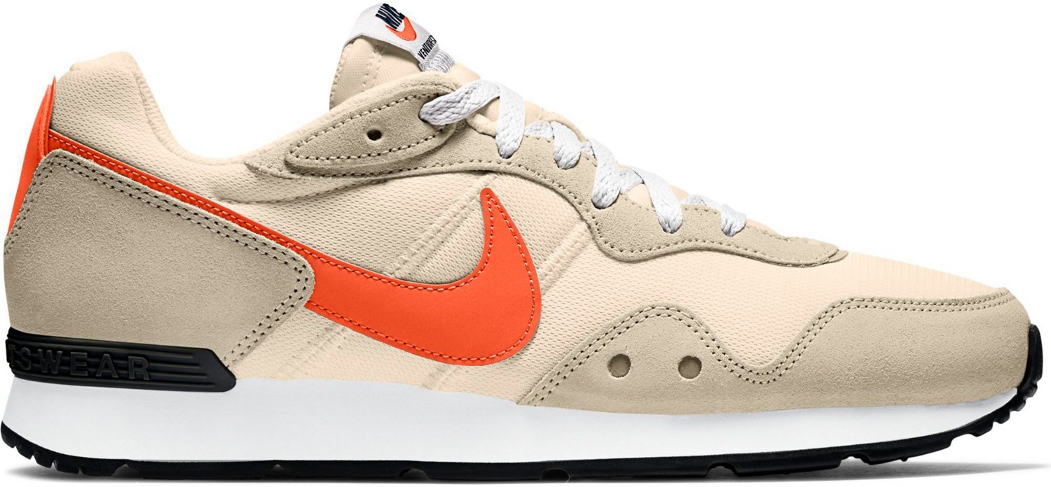 nike men's venture