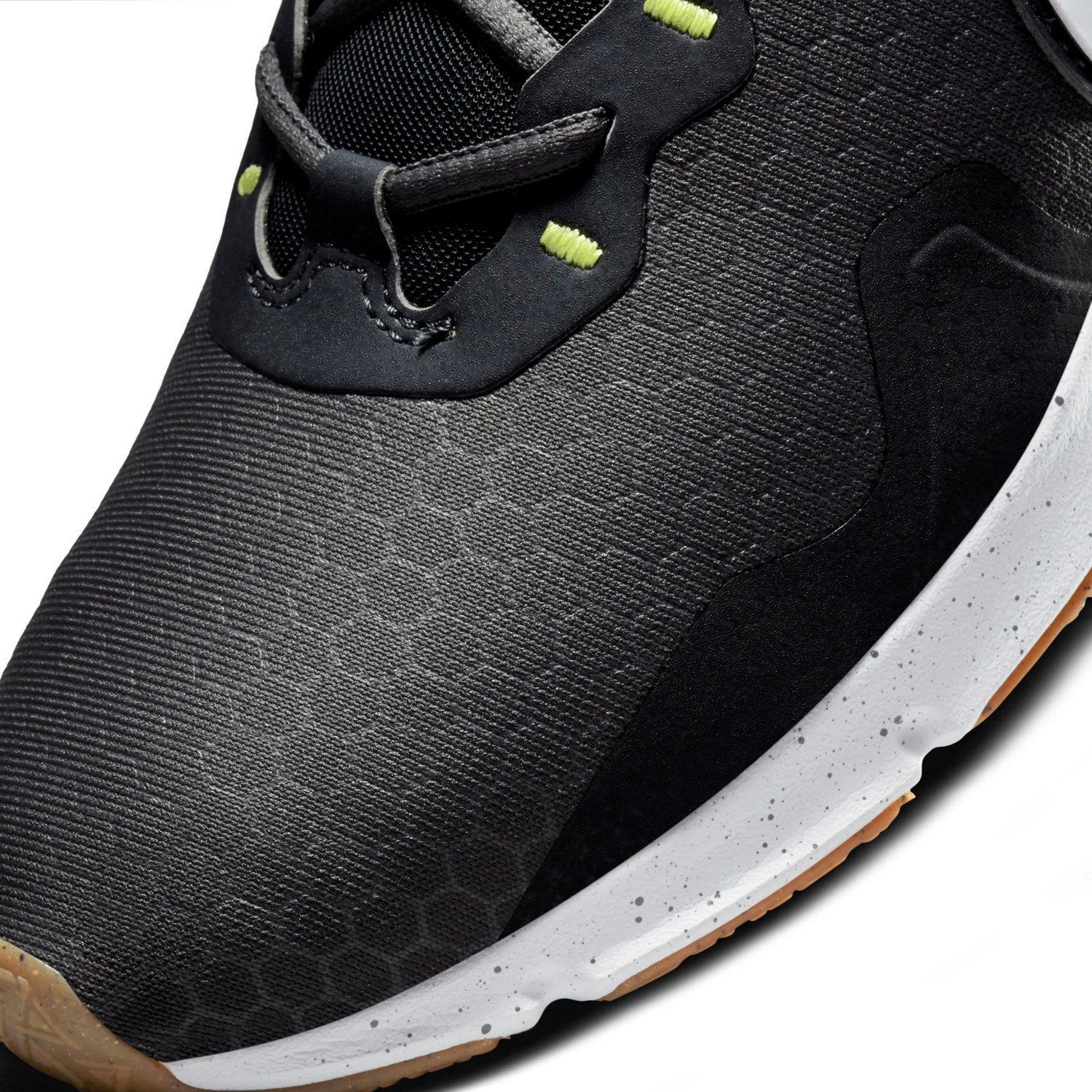 men's legend essential 2 training shoe