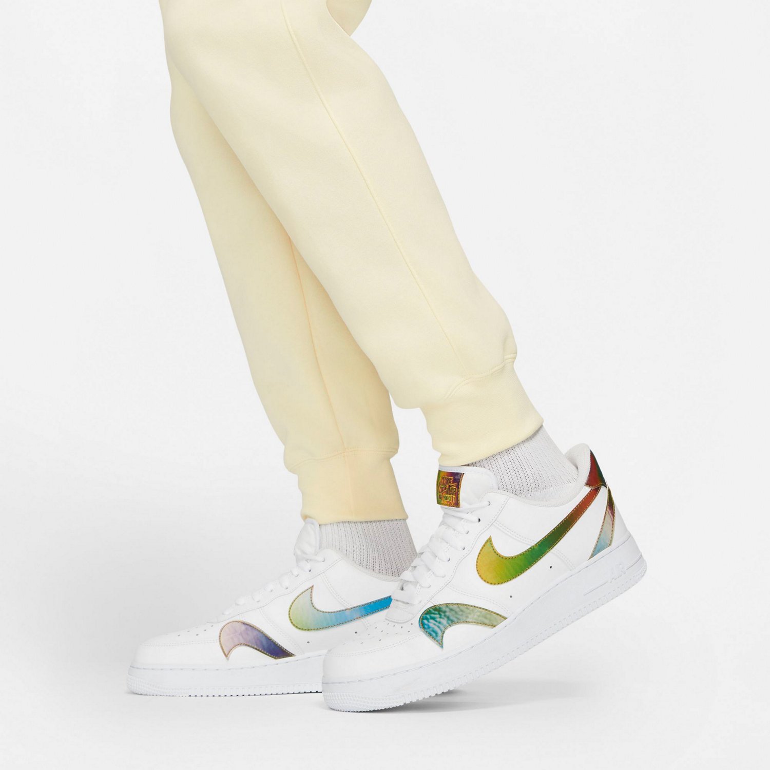 nike club colorblock jogger