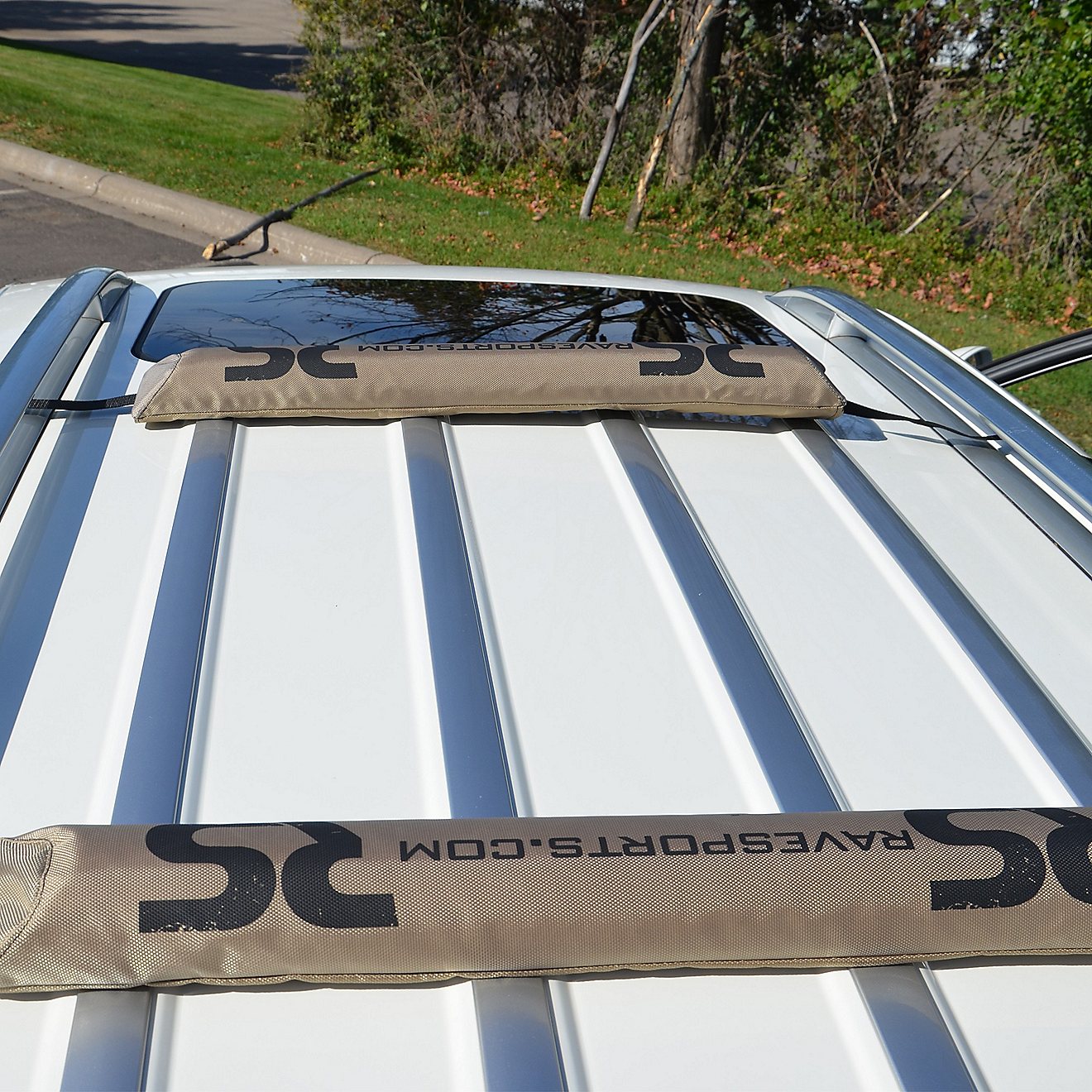 RAVE Sports Round Cross Bar Roof Pad                                                                                             - view number 2