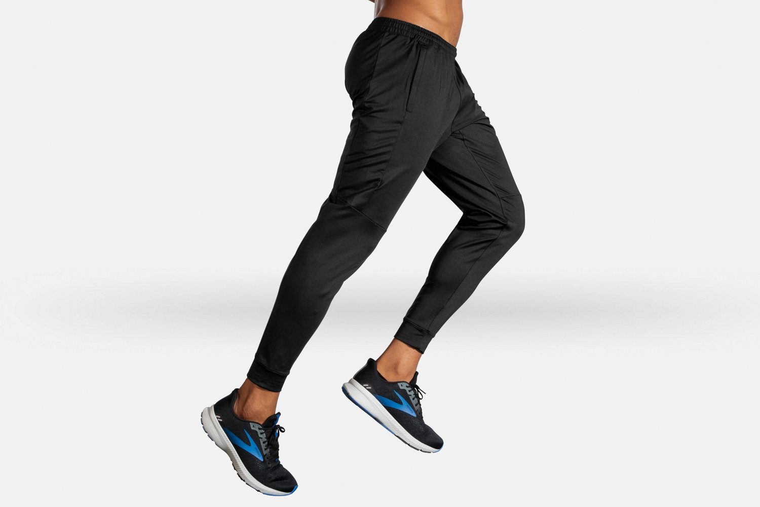 brooks jogging pants
