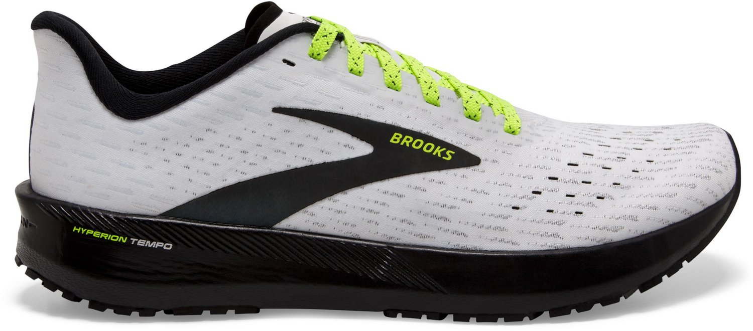 medical brooks shoes
