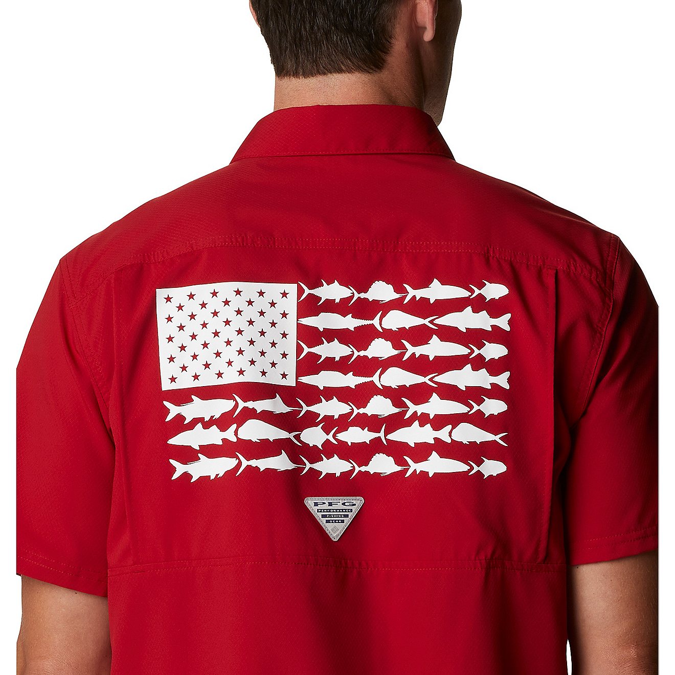 Columbia Sportswear Men's University of Alabama Slack Tide Flag Camp Button Down Shirt                                           - view number 4