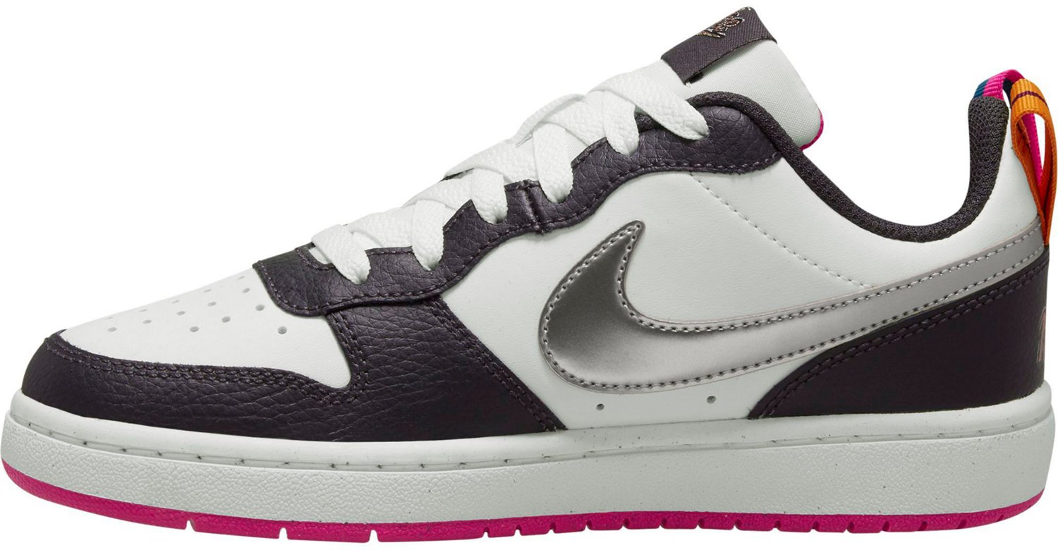 Nike Kids Grade School Court Borough Low 2 Se Basketball Shoes Academy