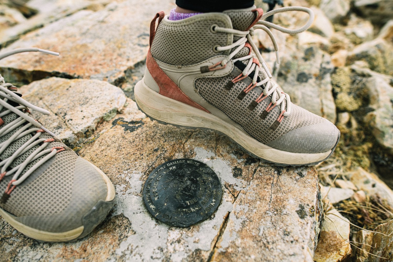 columbia trailstorm mid waterproof womens