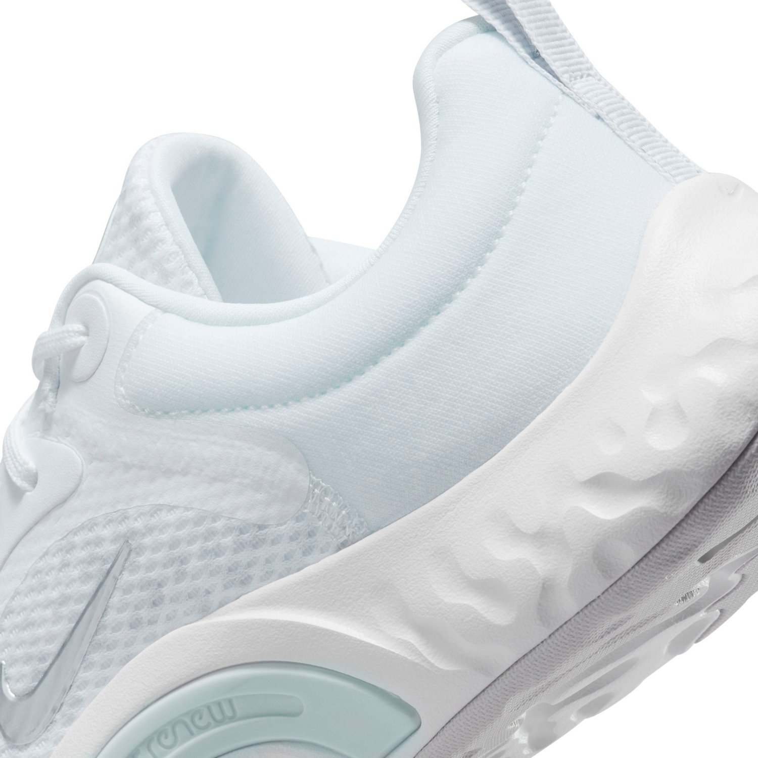 nike womens in season training shoe