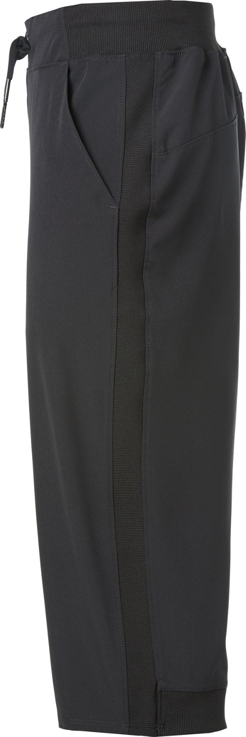 BCG Women's Woven Capri Leggings Academy