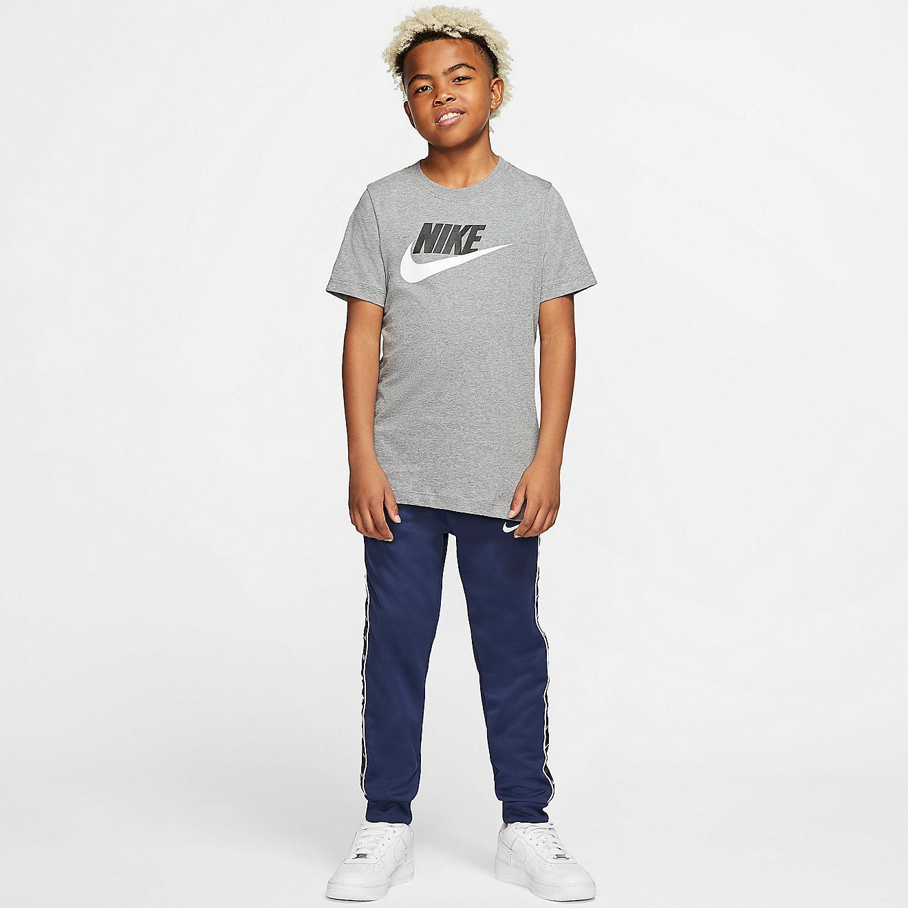 Nike Boys' Sportswear Futura Icon T-Shirt                                                                                        - view number 3