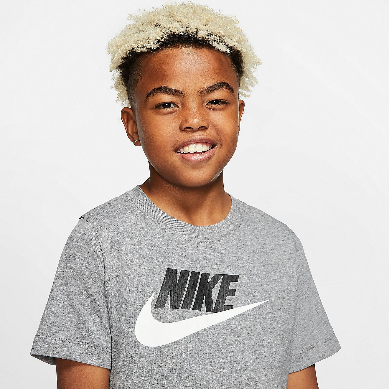 Nike Boys' Sportswear Futura Icon T-Shirt                                                                                        - view number 1