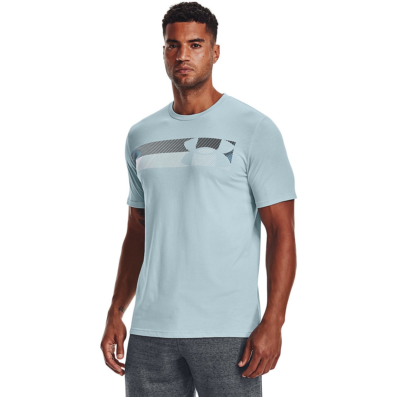Under Armour Men's Fast Left Chest Short Sleeve T-shirt                                                                          - view number 1