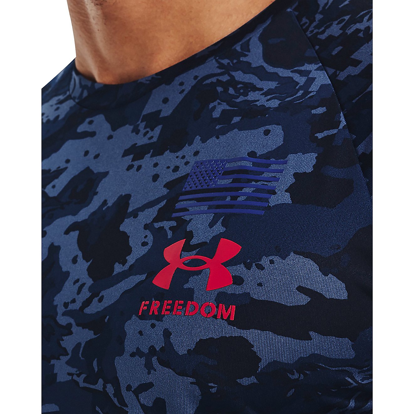 Under Armour Men's Freedom Tech Graphic Long Sleeve T-shirt                                                                      - view number 4