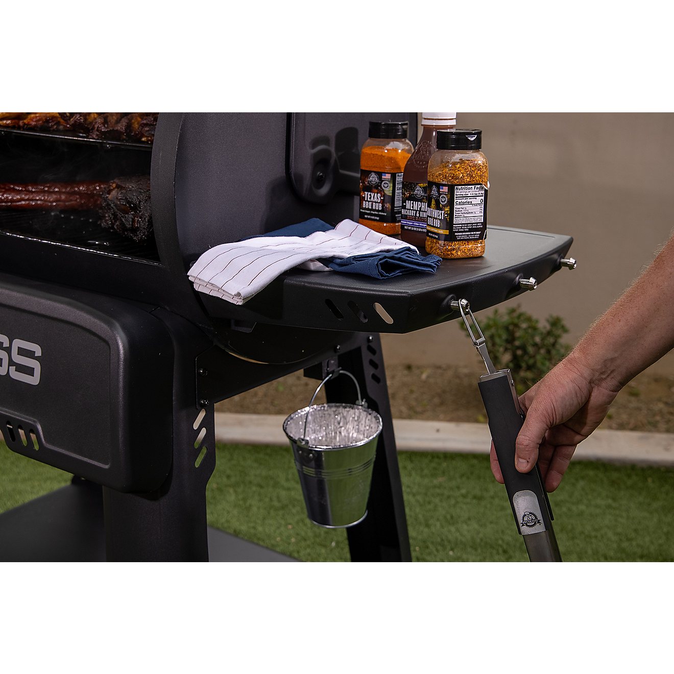 Pit Boss 1600 Competition Series Pellet Grill                                                                                    - view number 16