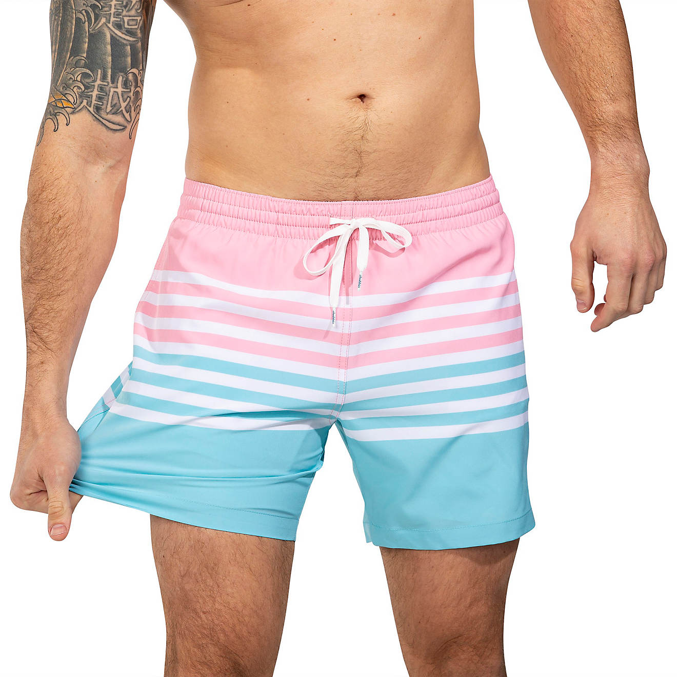 Chubbies Men's On The Horizon Lined Stretch Swim Trunks 5.5 in                                                                   - view number 1