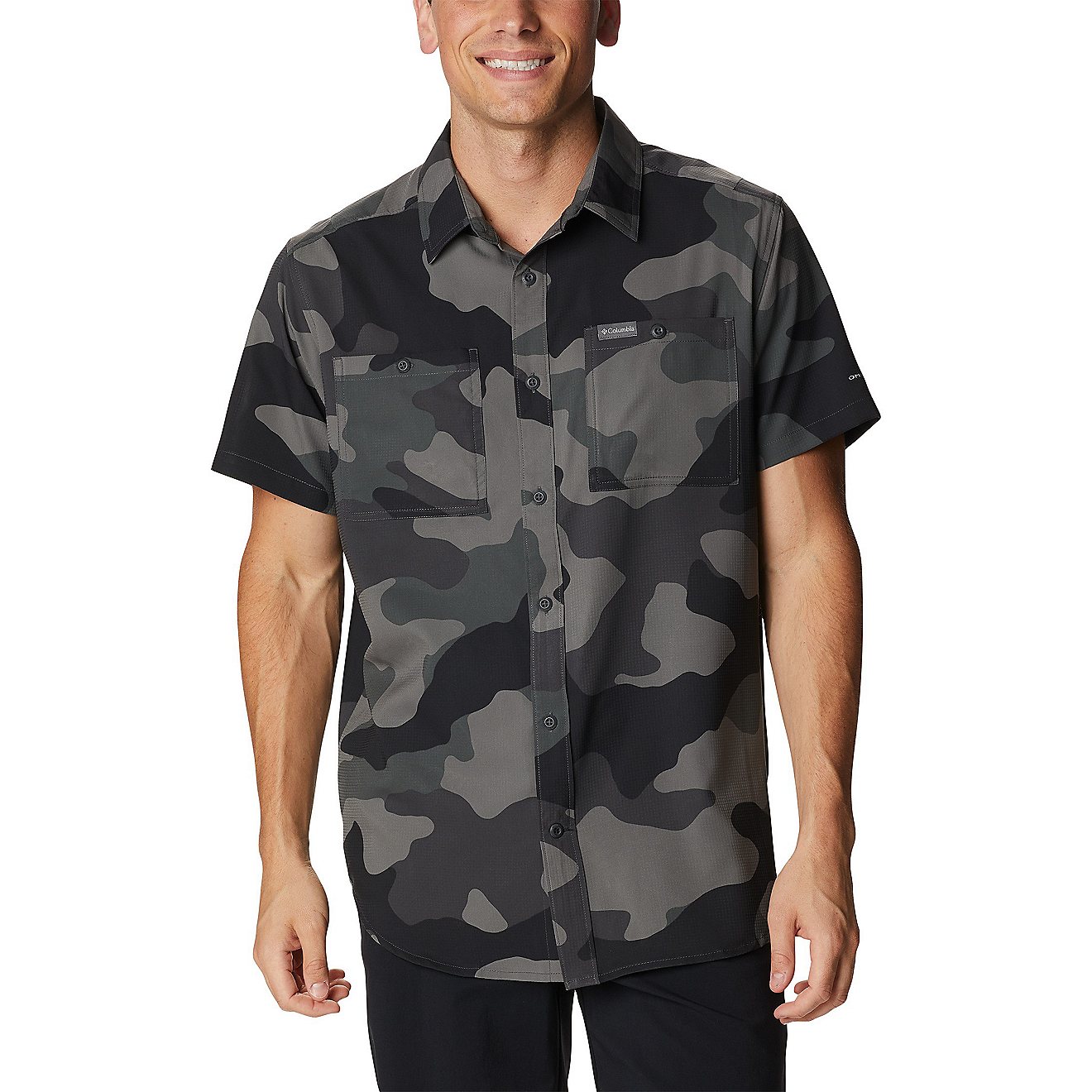 Columbia Sportswear Men's Utilizer Printed Woven Short Sleeve Button-Down Shirt                                                  - view number 1