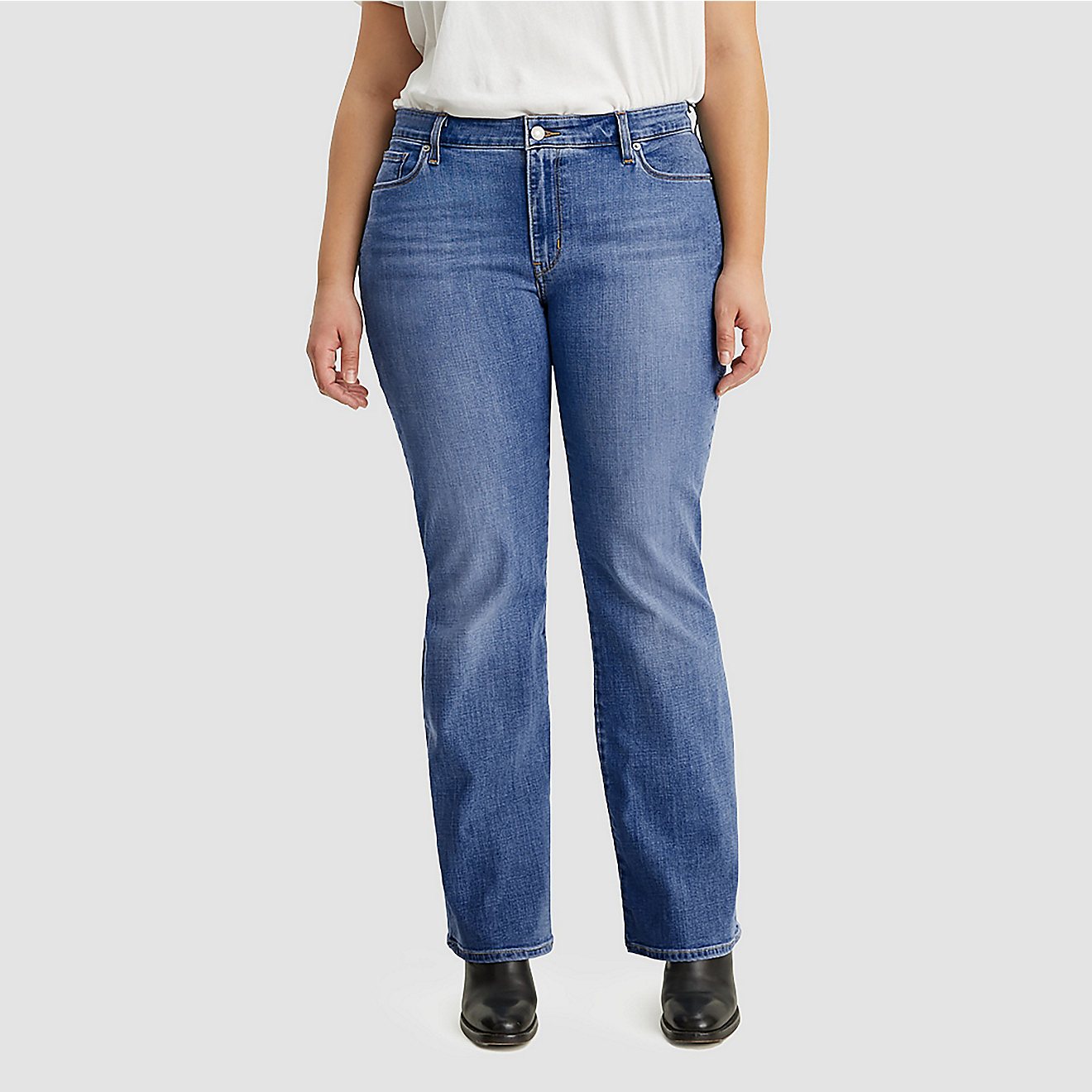 Levi's Women's 415 Classic Plus Sized Boot Jeans                                                                                 - view number 1