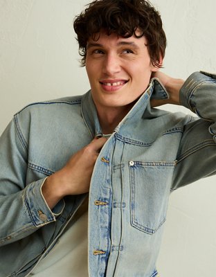 Мужская куртка American Eagle AE Relaxed Fit Denim, цвет: Светлый синий — фото 2