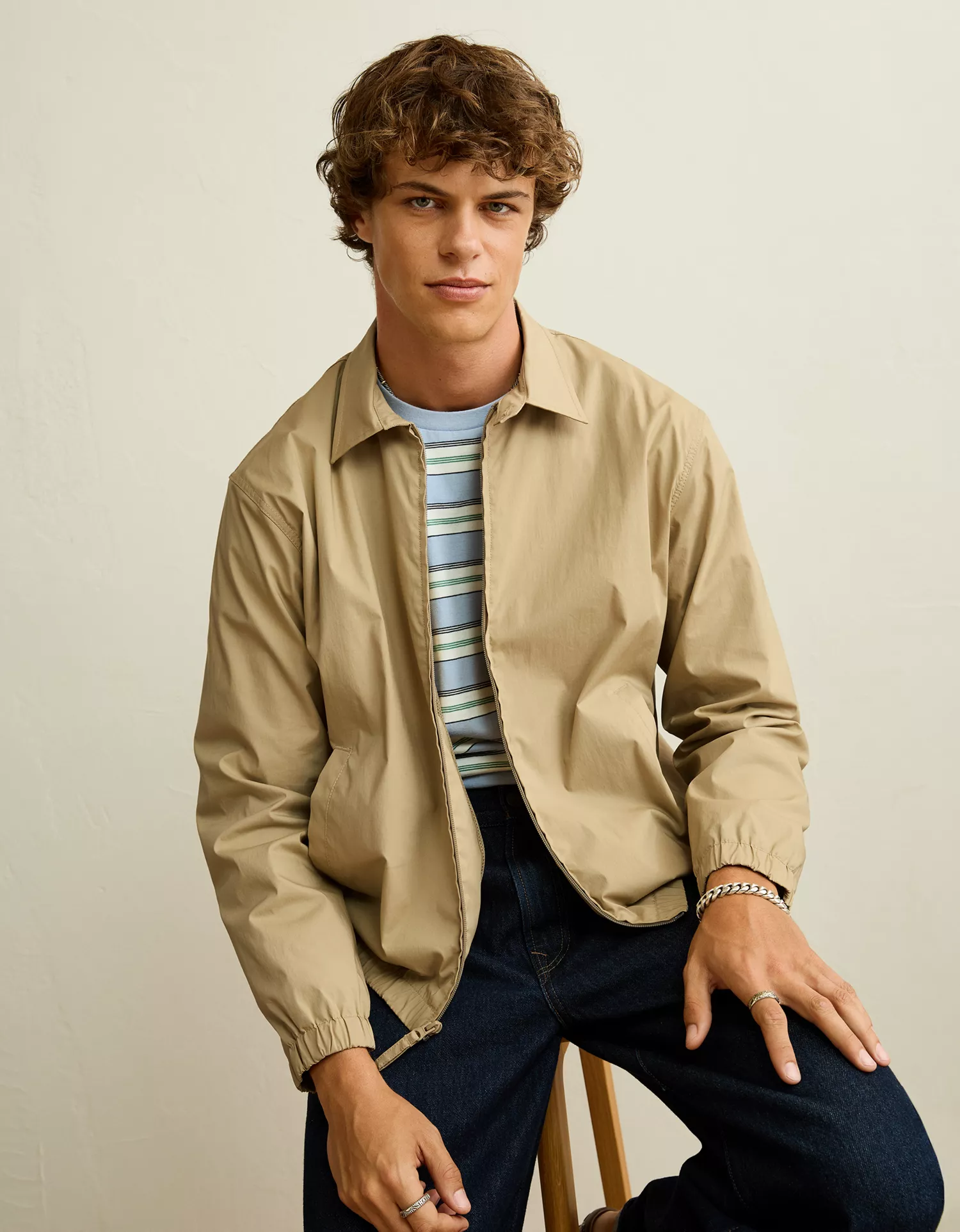 AE Nylon Jacket - thumbnail 7