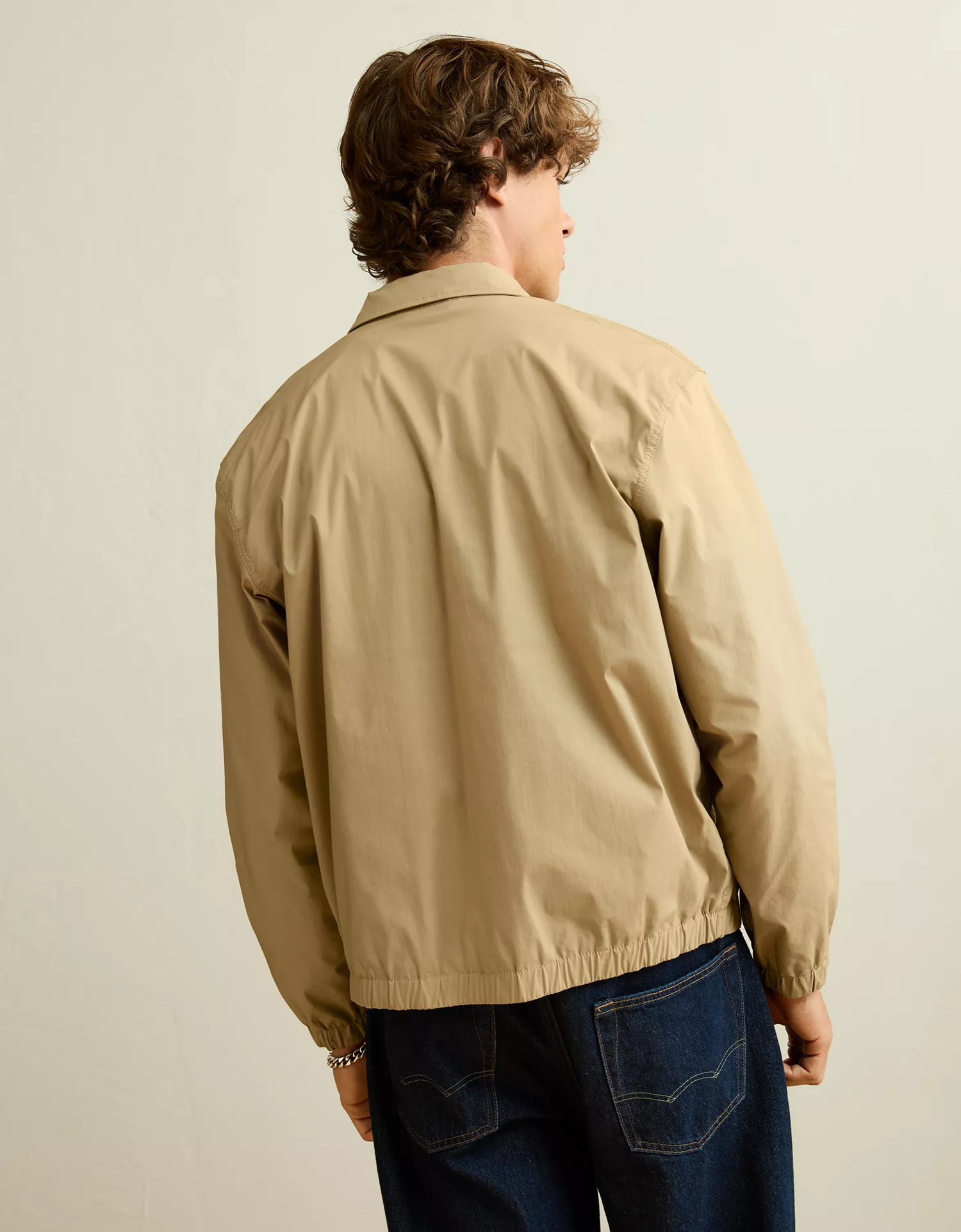 AE Nylon Jacket - thumbnail 2