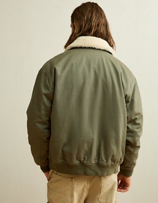 Мужская куртка American Eagle AE Sherpa Bomber, цвет: Оливковый — фото 2