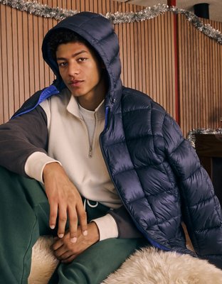AE Hooded Puffer Jacket