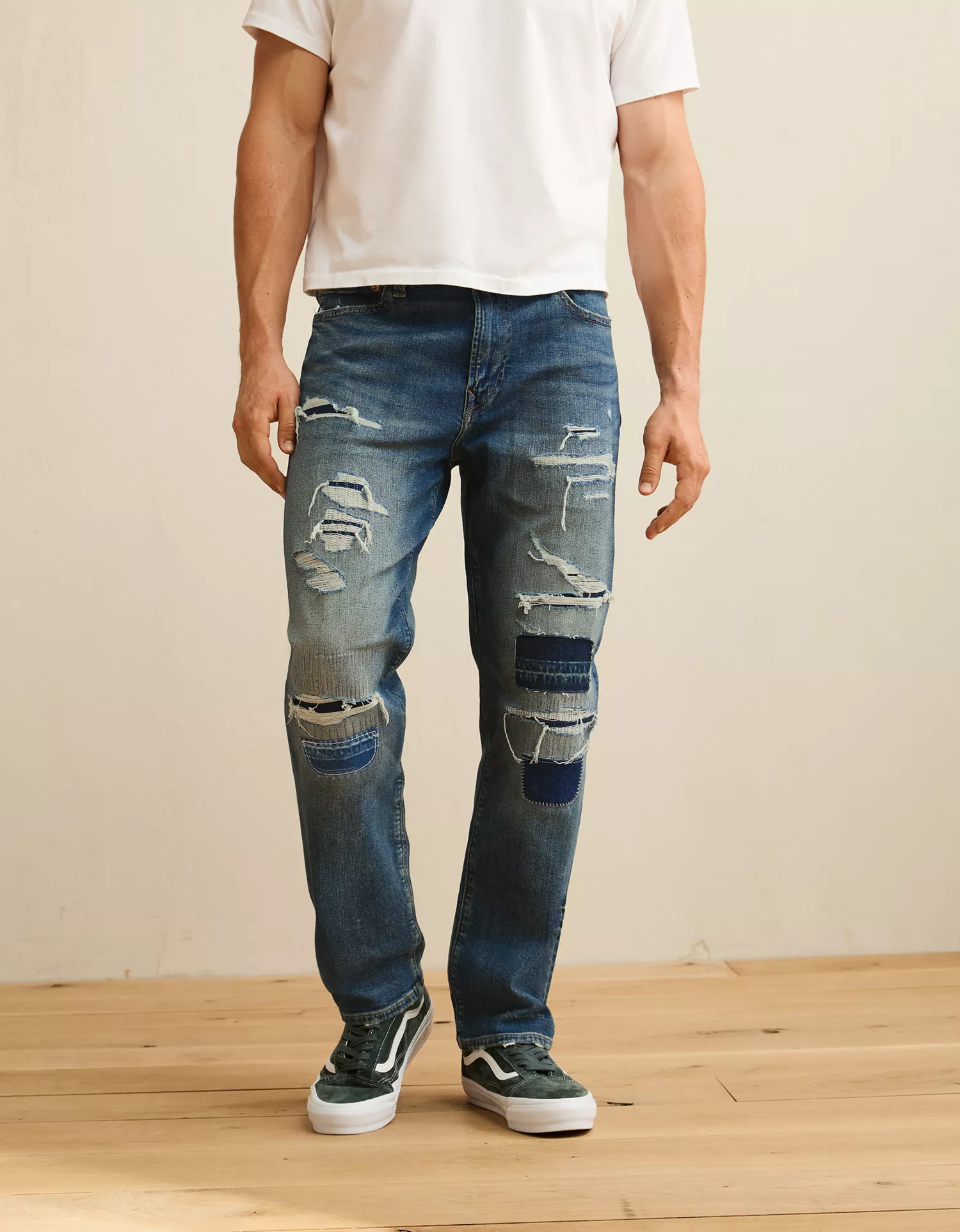 AE 19 Jean - thumbnail 2