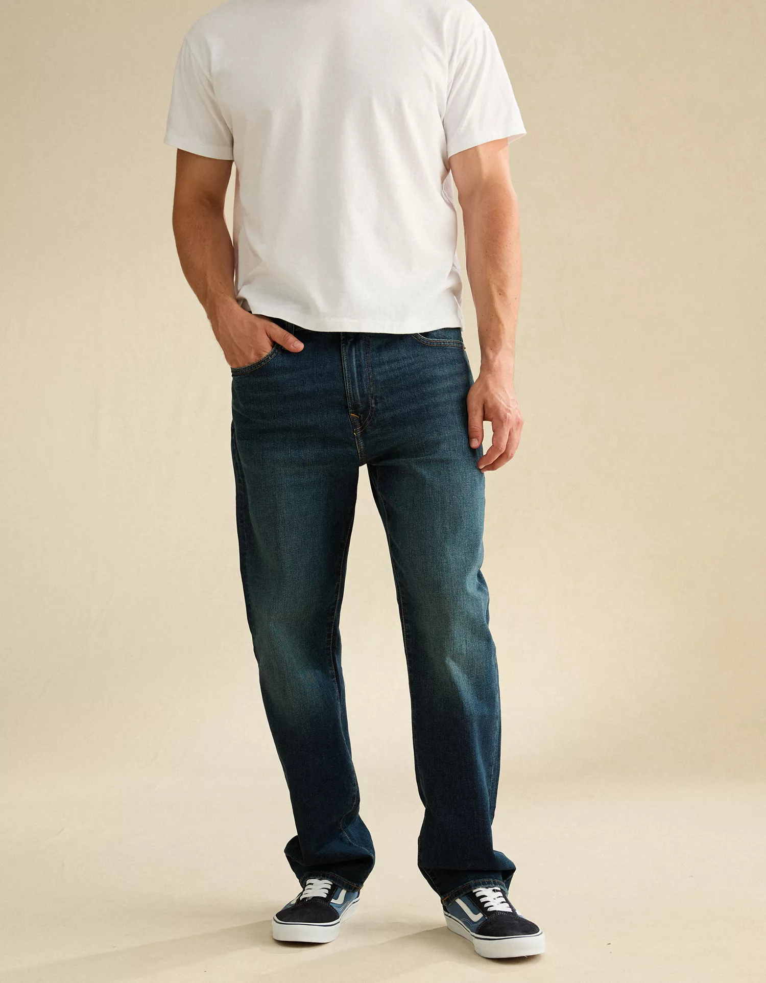 AE Relaxed Straight Jean - thumbnail 6