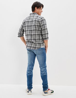 Мужские джинсы American Eagle AE AirFlex 360 Distressed Athletic Skinny Jean — фото 2