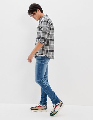 Мужские джинсы American Eagle AE AirFlex 360 Distressed Athletic Skinny Jean — фото 4