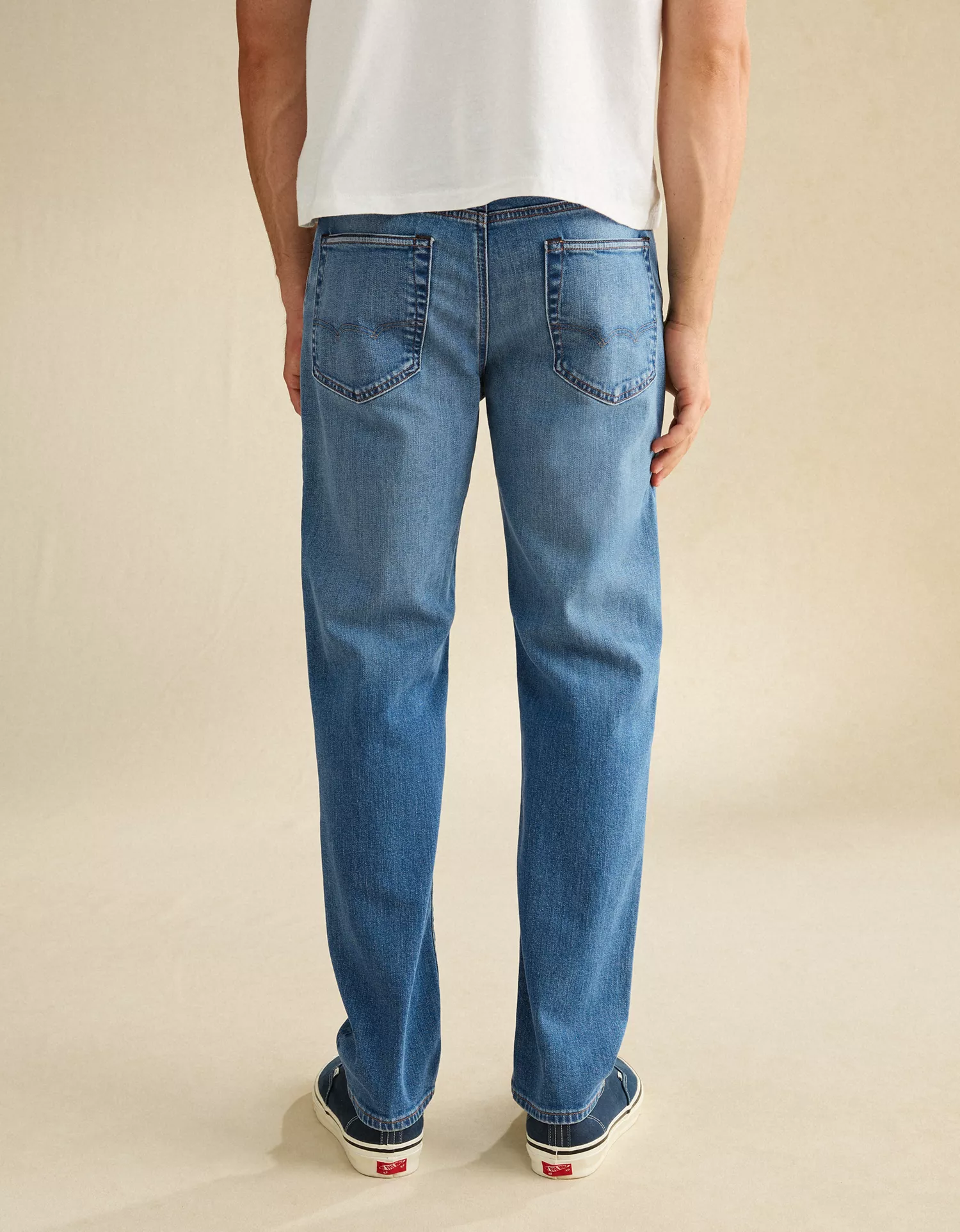 AE Slim Straight Jean - thumbnail 2
