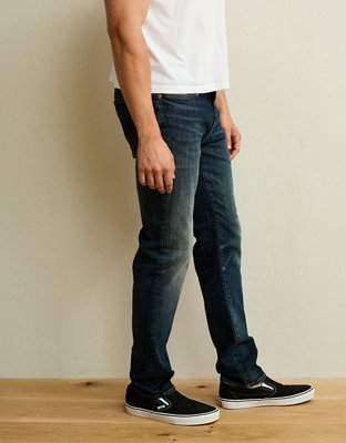 AE Slim Straight Jean