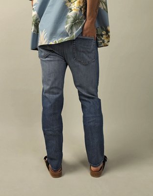 AE EasyFlex Distressed Slim Jean