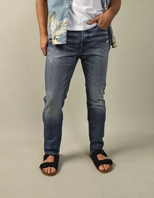 AE EasyFlex Distressed Slim Jean