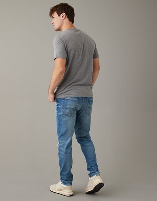 Мужские джинсы American Eagle AE AirFlex+ Patched Athletic Fit Jean — фото 2