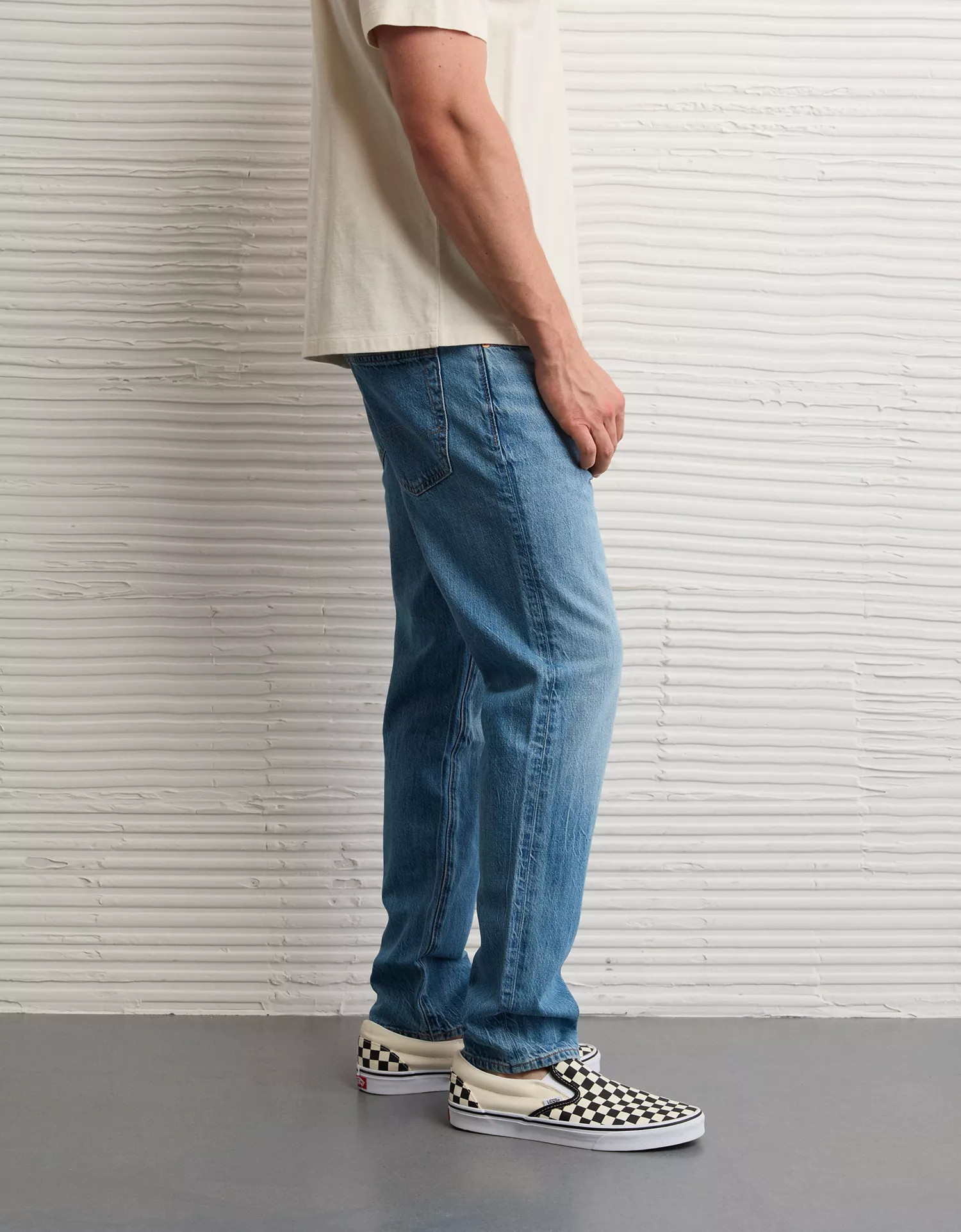 AE Lightweight Athletic Fit Jean - thumbnail 5
