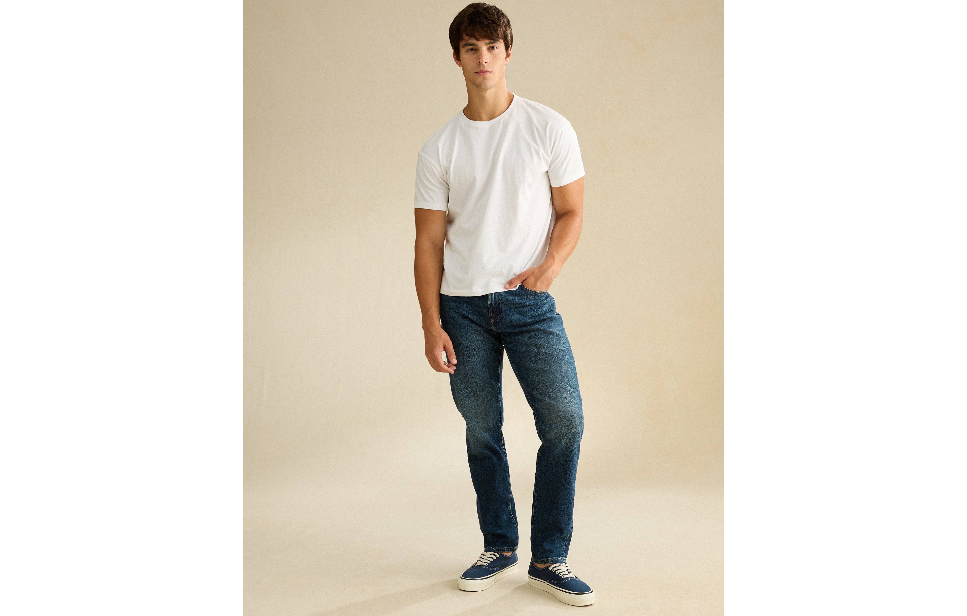 AE Athletic Fit Jean