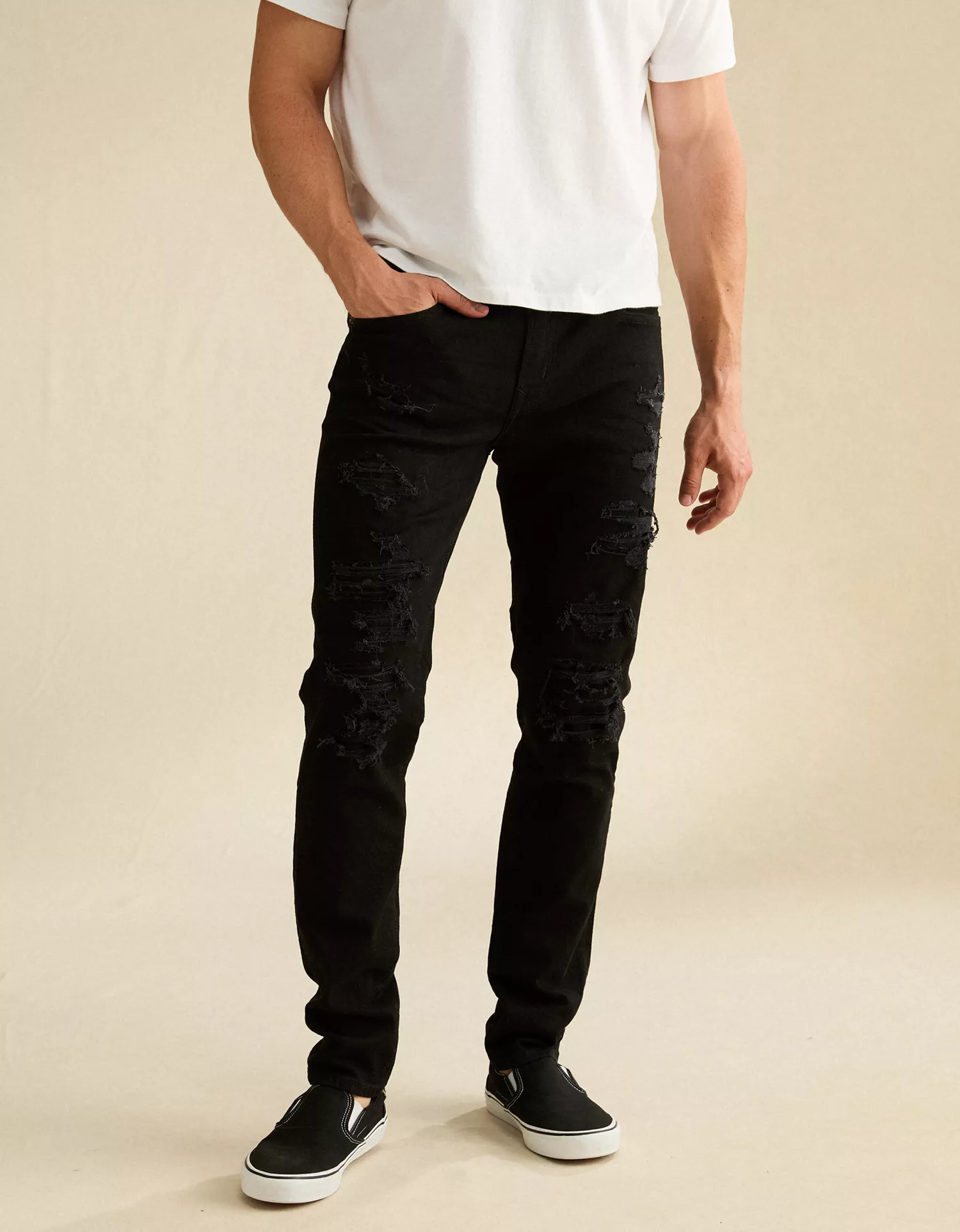 AE Ripped Skinny Jean