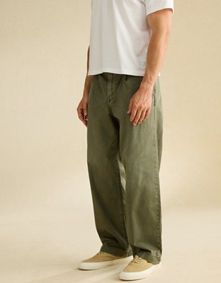 AE Loose Fit Lived-In Pleated Khaki Pant