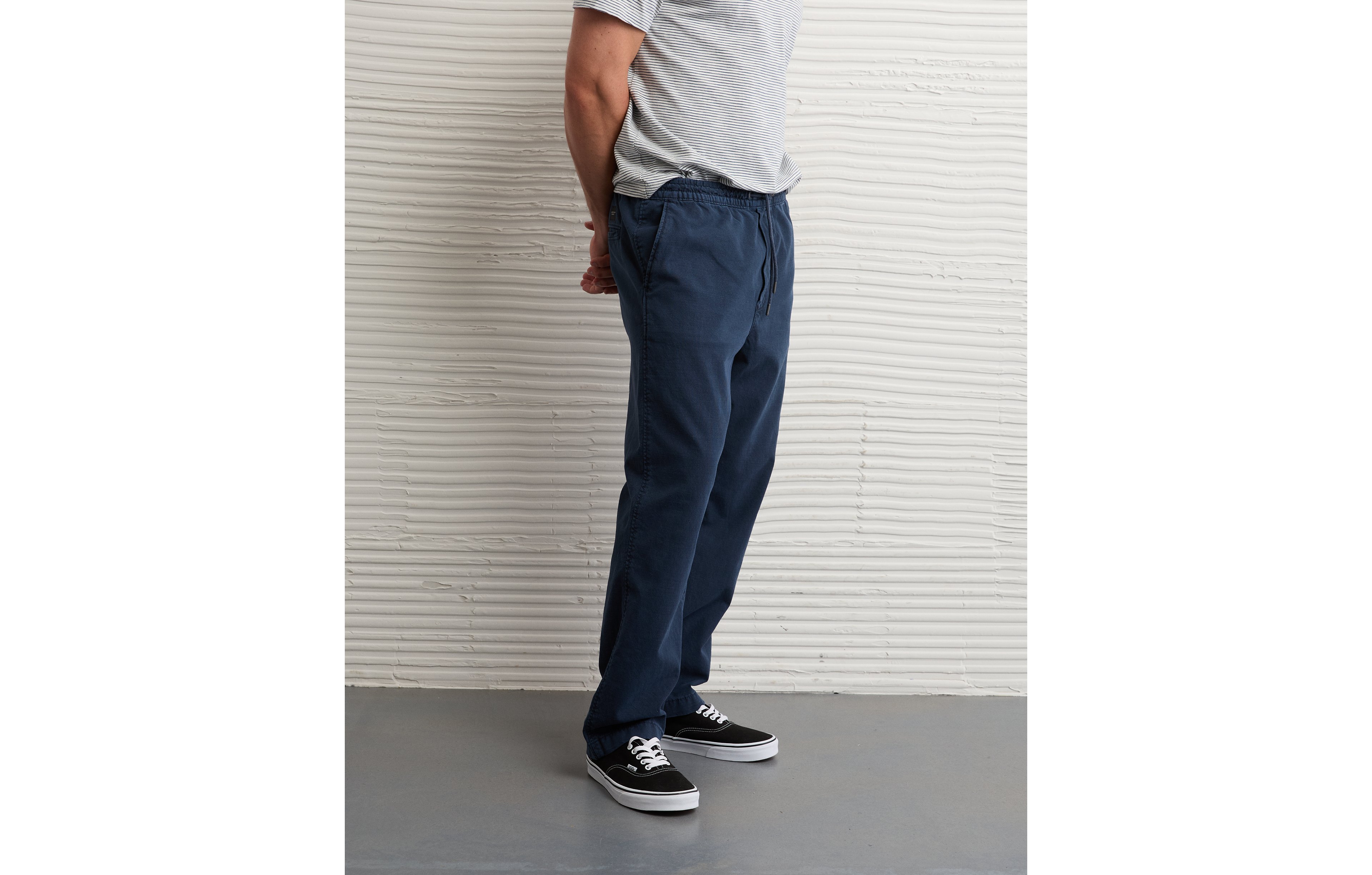 AE Pull-On Trekker Pant